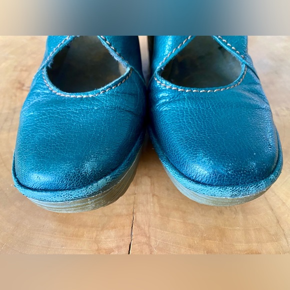 Fly London Crossover Mary Jane Wedge - Picture 2 of 4